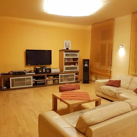 Spacious Retreat *